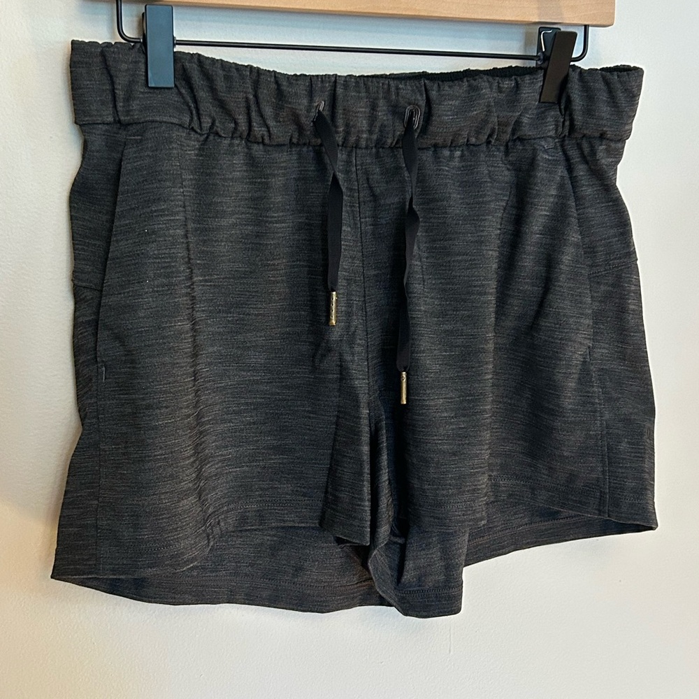 Lululemon shorts 8